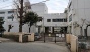 屋敷小学校